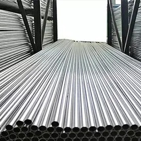 ASTM 240 316L ステンレス鋼 溶接管 NO.4 8K 表面 6000mm 長さ